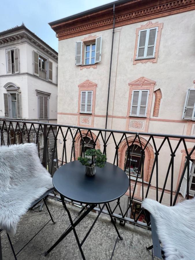Arco Antico Apartment อัลบา ภายนอก รูปภาพ