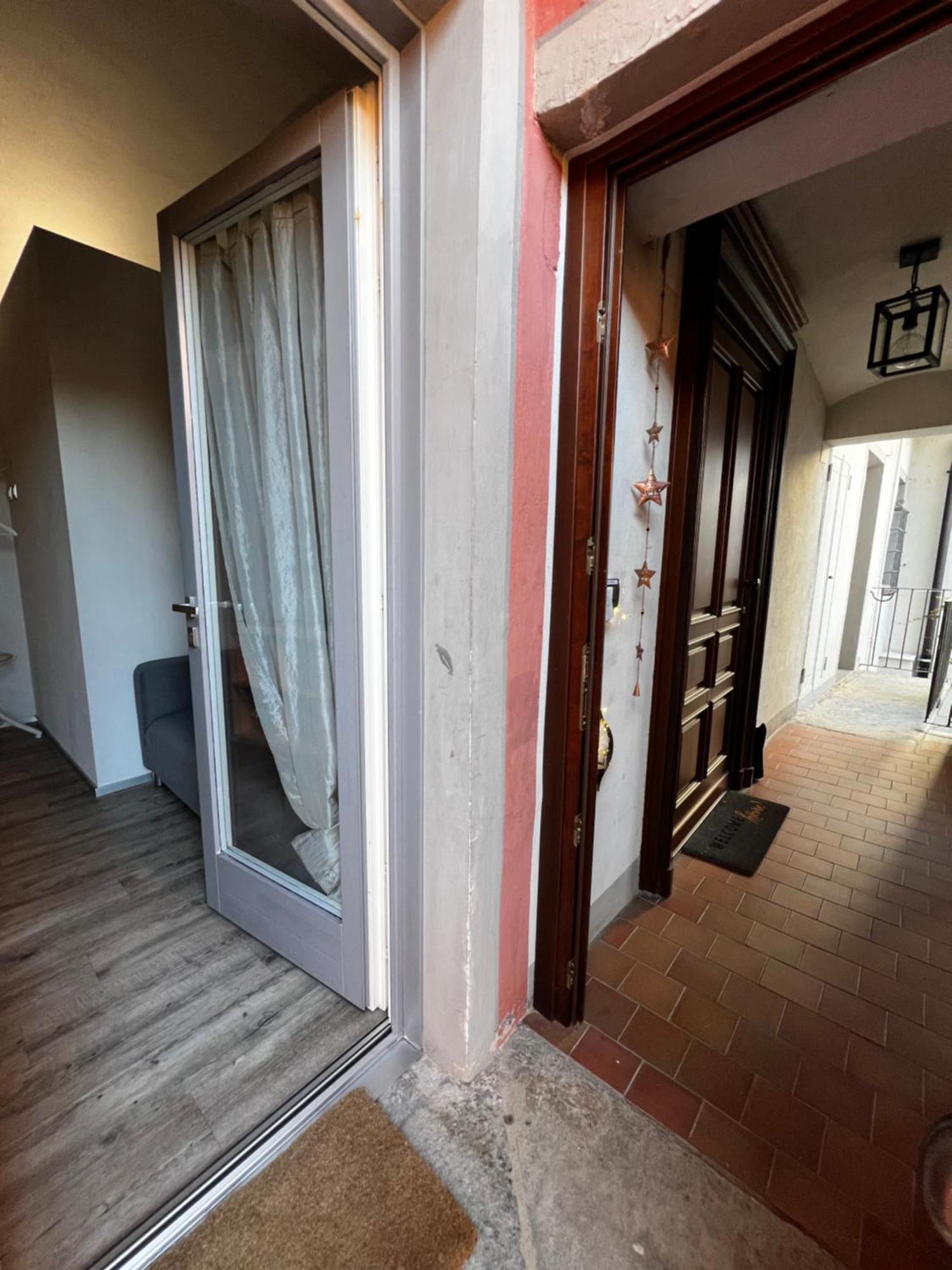 Arco Antico Apartment อัลบา ห้อง รูปภาพ